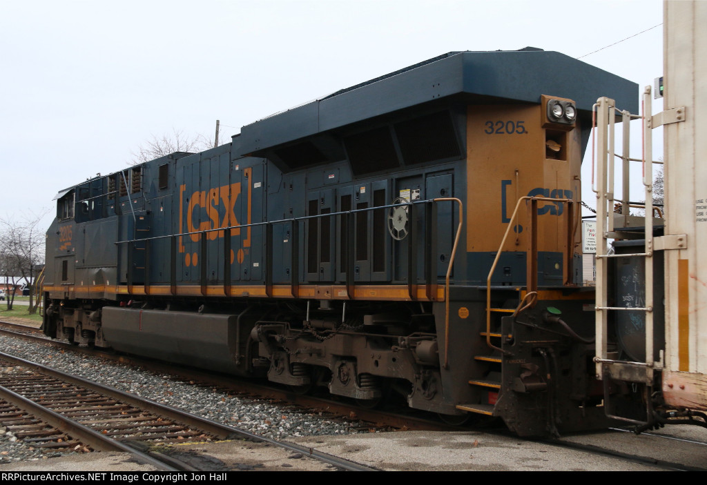 CSX 3205